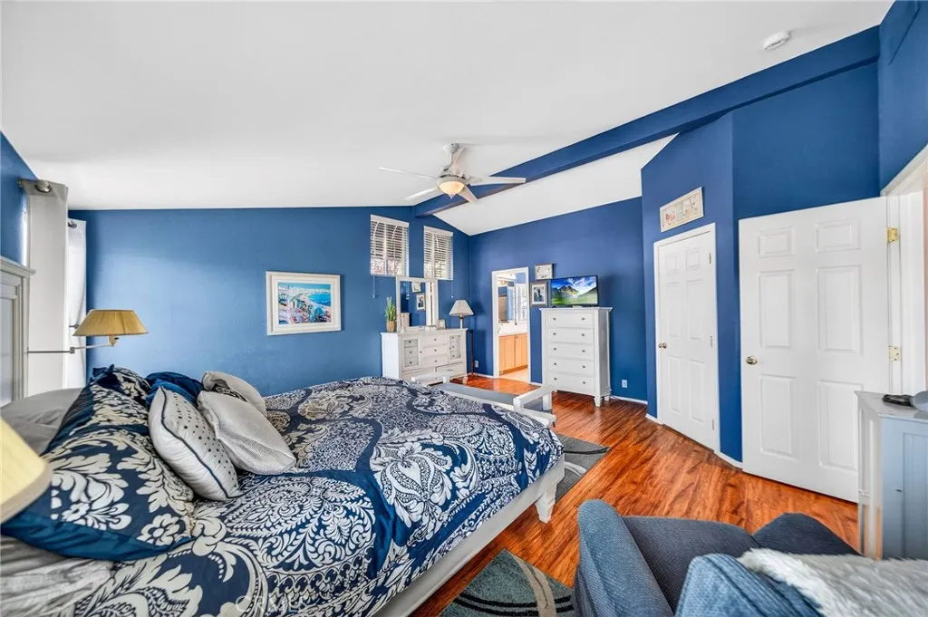 https://cdn.realtyfeed.com/cdn/127/306671272/01e84101f4402e4d728cb0b39f02763d.webp