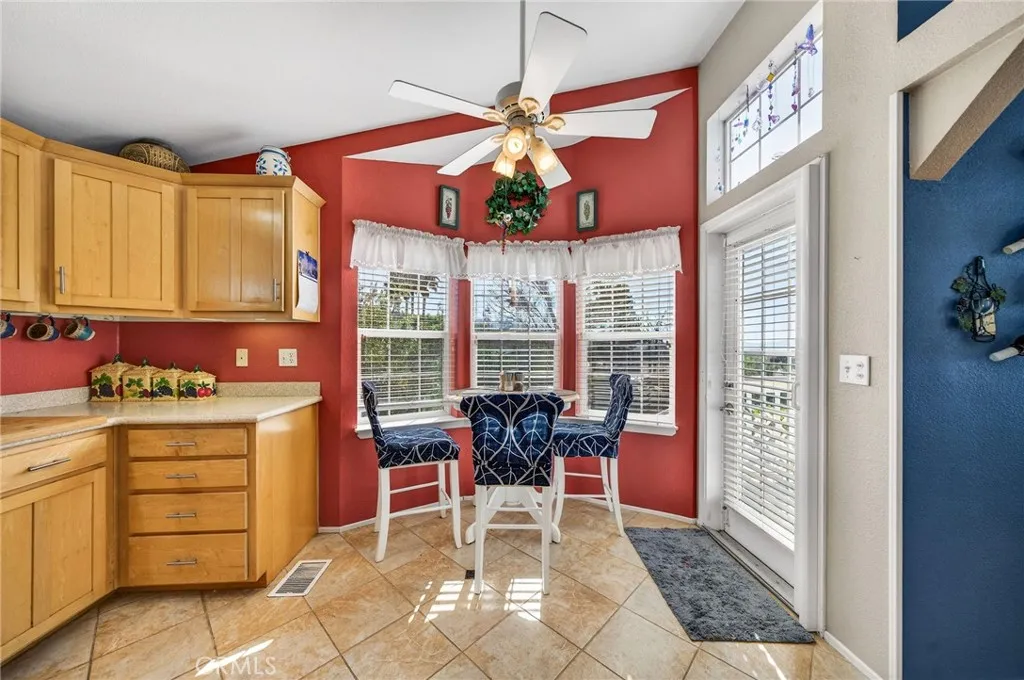 https://cdn.realtyfeed.com/cdn/127/306671272/0dc68536d0efcf6690193d6637754292.webp