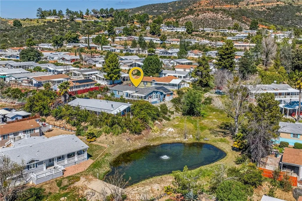 https://cdn.realtyfeed.com/cdn/127/306671272/8debf0635359aadb24055adf15bf6423.webp