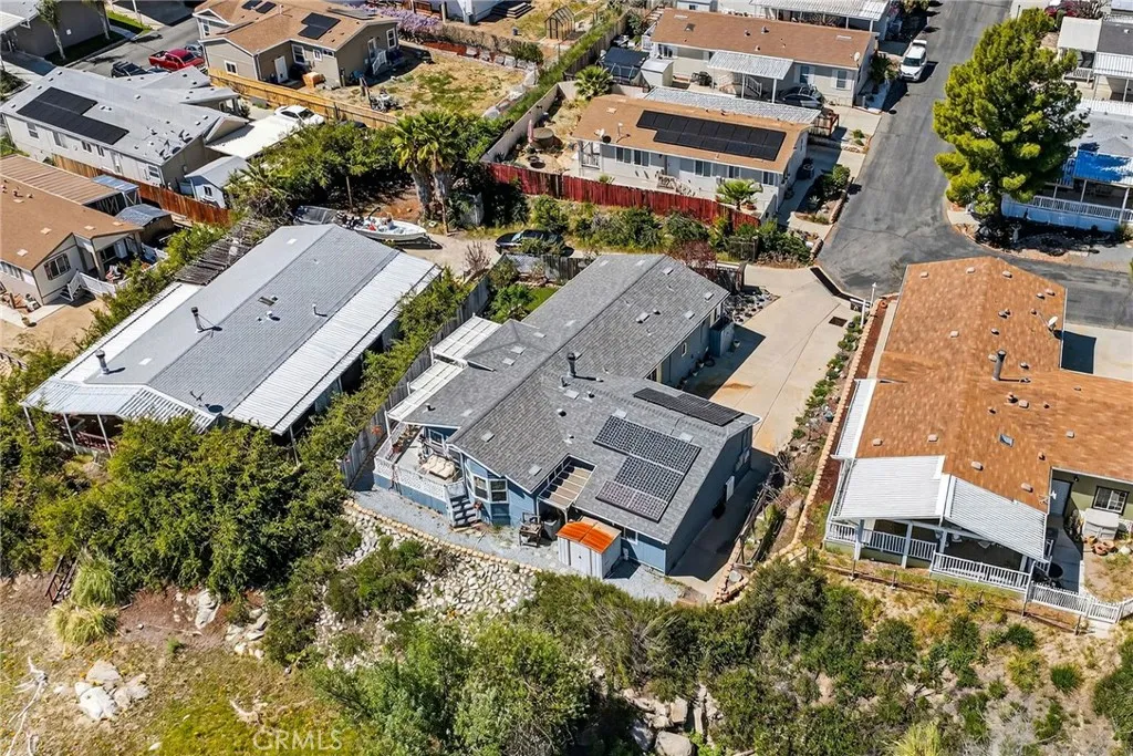 https://cdn.realtyfeed.com/cdn/127/306671272/96c7ef9b9be584e3e278c2a16d455a5d.webp