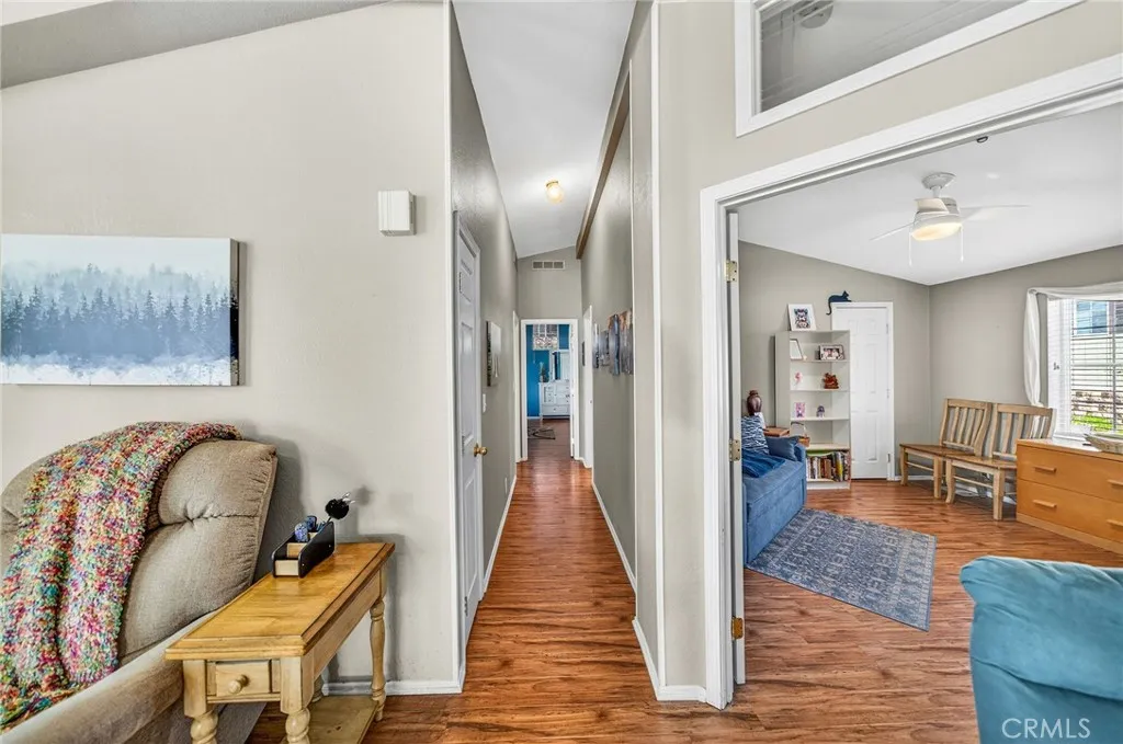 https://cdn.realtyfeed.com/cdn/127/306671272/cb083519942e5452fad2cb925d42138d.webp
