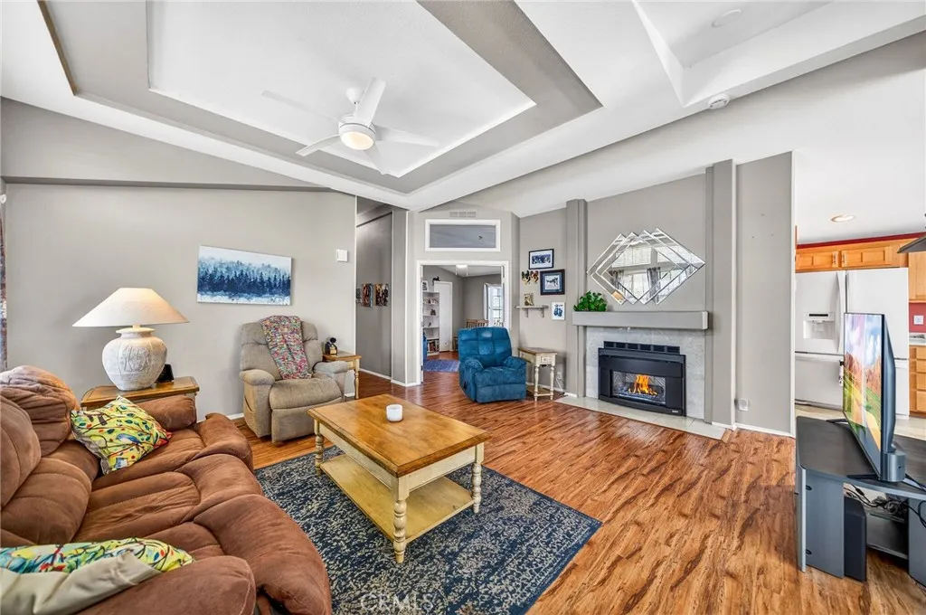 https://cdn.realtyfeed.com/cdn/127/306671272/cfa5840760624a46033c8a084005ff35.webp