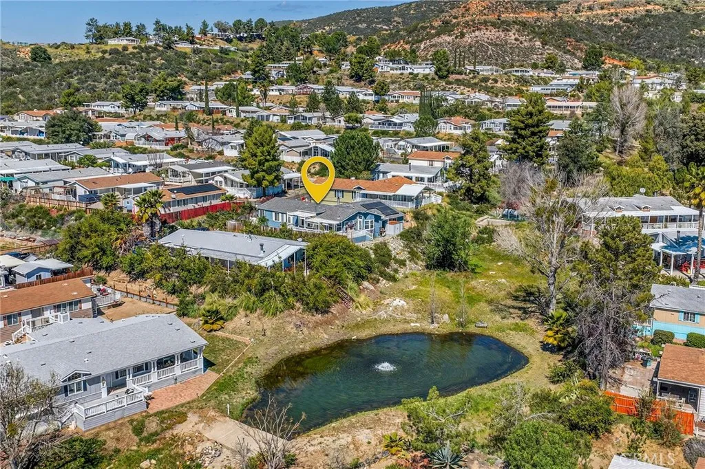 https://cdn.realtyfeed.com/cdn/127/306671272/f516dbf1e5326d20de70a3e7040a1ea2.webp