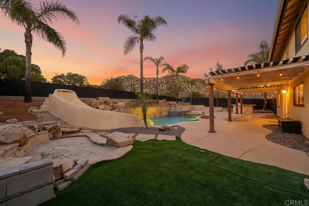 https://cdn.realtyfeed.com/cdn/127/306671329/1dfa3a258c52d404d29b2021a249db0e.webp