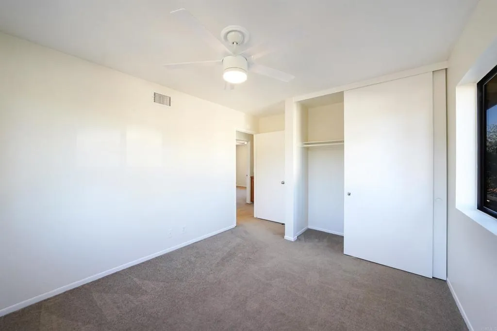 https://cdn.realtyfeed.com/cdn/127/306671329/2fe2697279bfcd63417dce79b257f445.webp