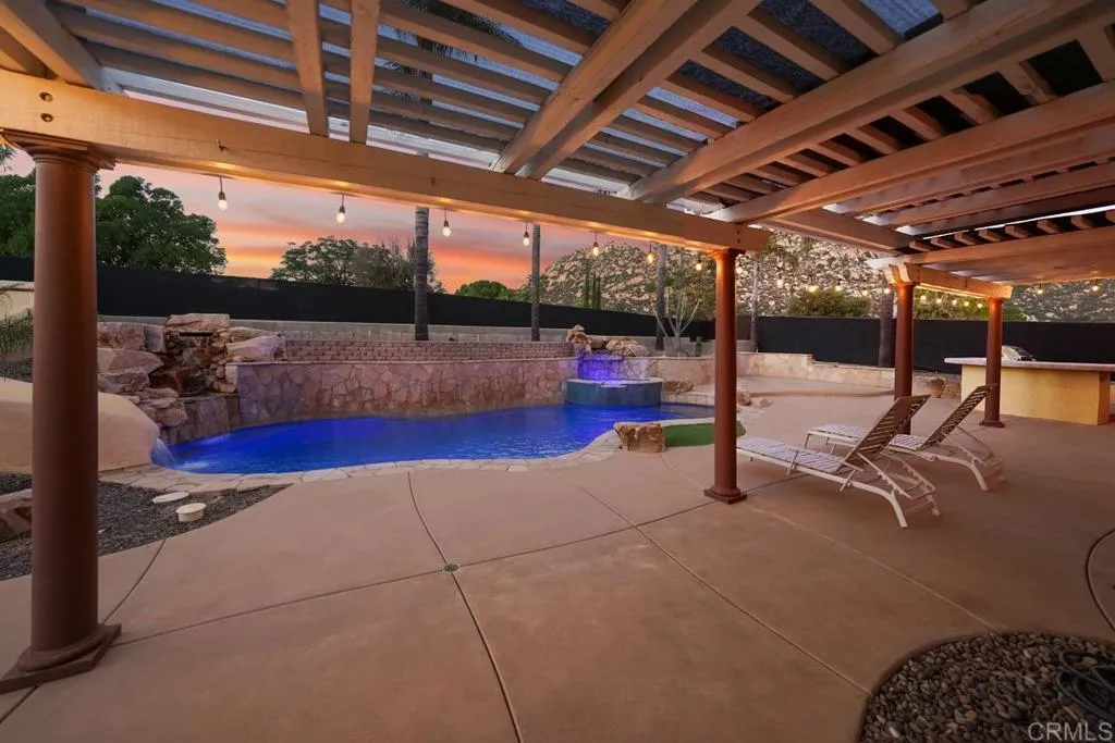https://cdn.realtyfeed.com/cdn/127/306671329/b15815d0de717023c2e8222d484920d8.webp