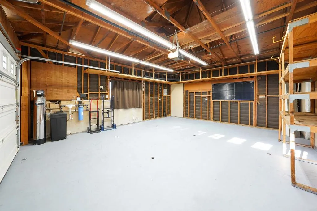 https://cdn.realtyfeed.com/cdn/127/306671329/b44f4081c3b4051646d30443617be779.webp