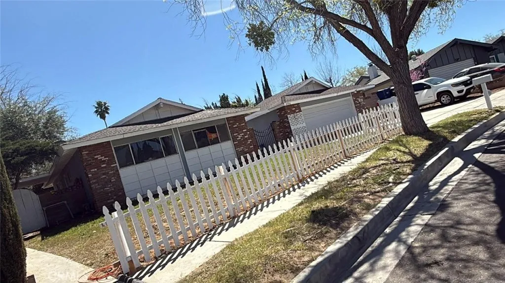 43916 Galion, Lancaster, CA 93536 - Photo 2 of 3, Lancaster, CA