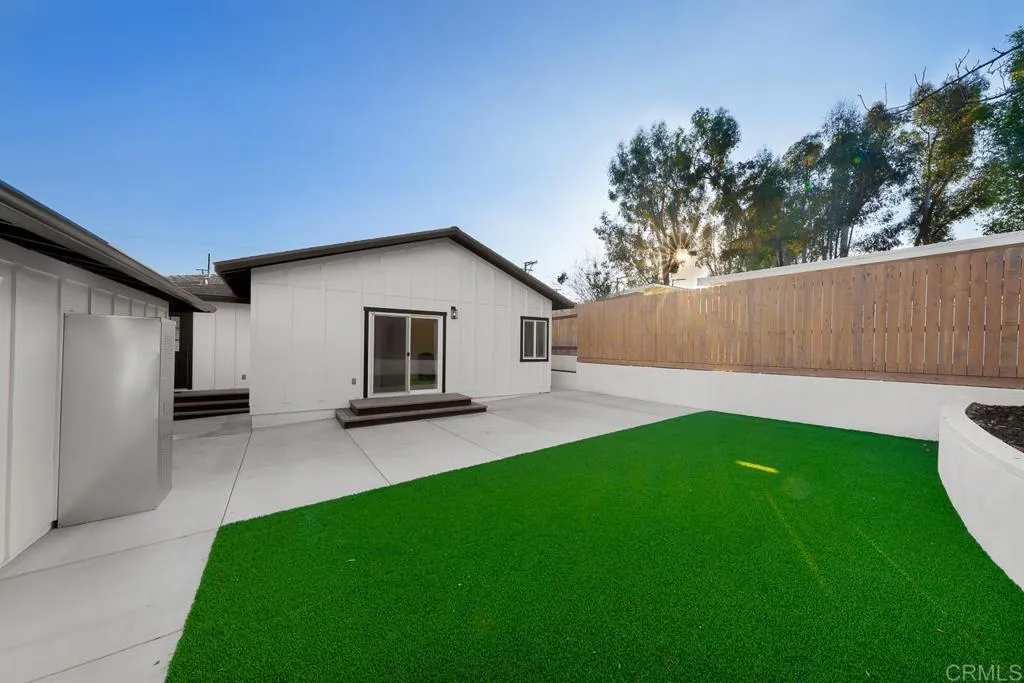 https://cdn.realtyfeed.com/cdn/127/306671348/5da9d07535126337c4ecfc2bfeabd70f.webp