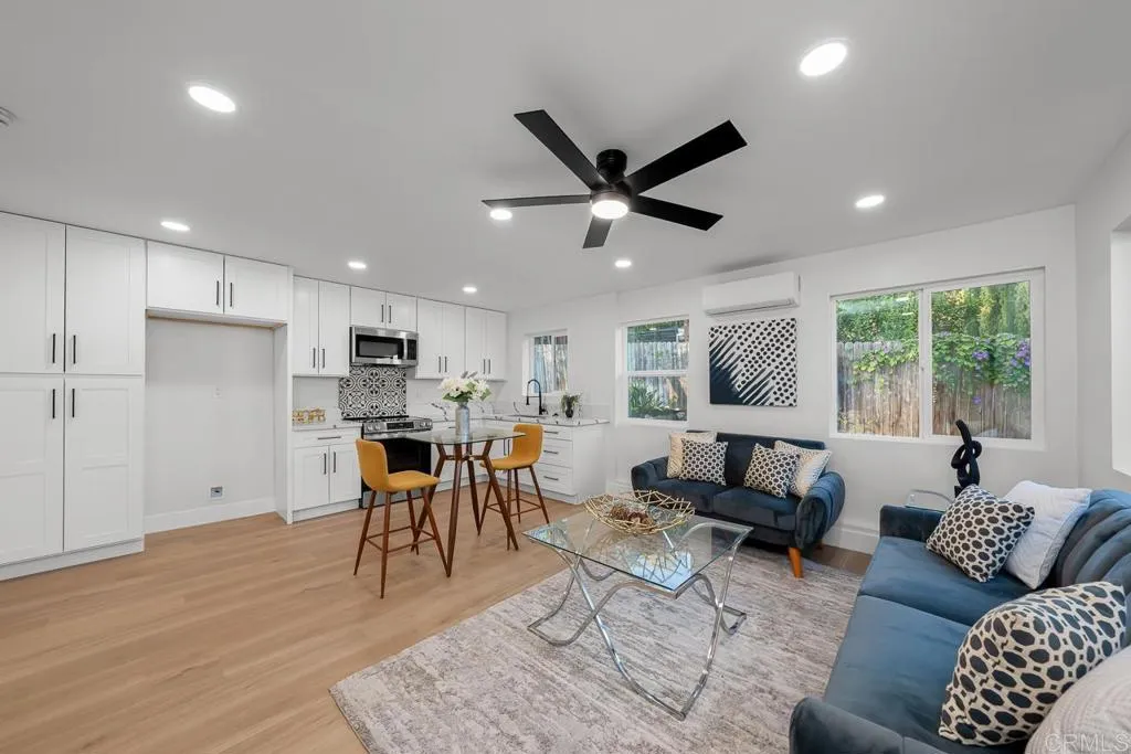 https://cdn.realtyfeed.com/cdn/127/306671348/ba370908949c06718b520dcd159afe4d.webp