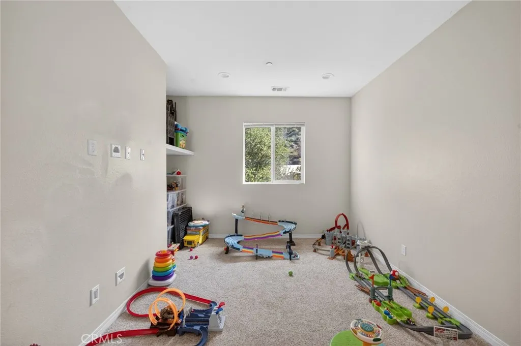 Photo #31: SW26053850 Listing: Photo #31