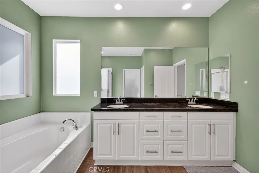 https://cdn.realtyfeed.com/cdn/127/306671352/55dddfe115381e7a7449a41205b2731f.webp