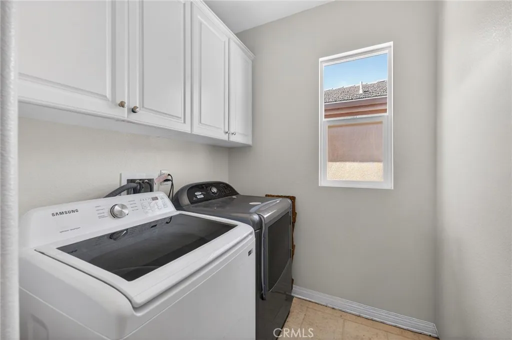 https://cdn.realtyfeed.com/cdn/127/306671352/5eb5db4299c042ffa3c96ac109354b95.webp