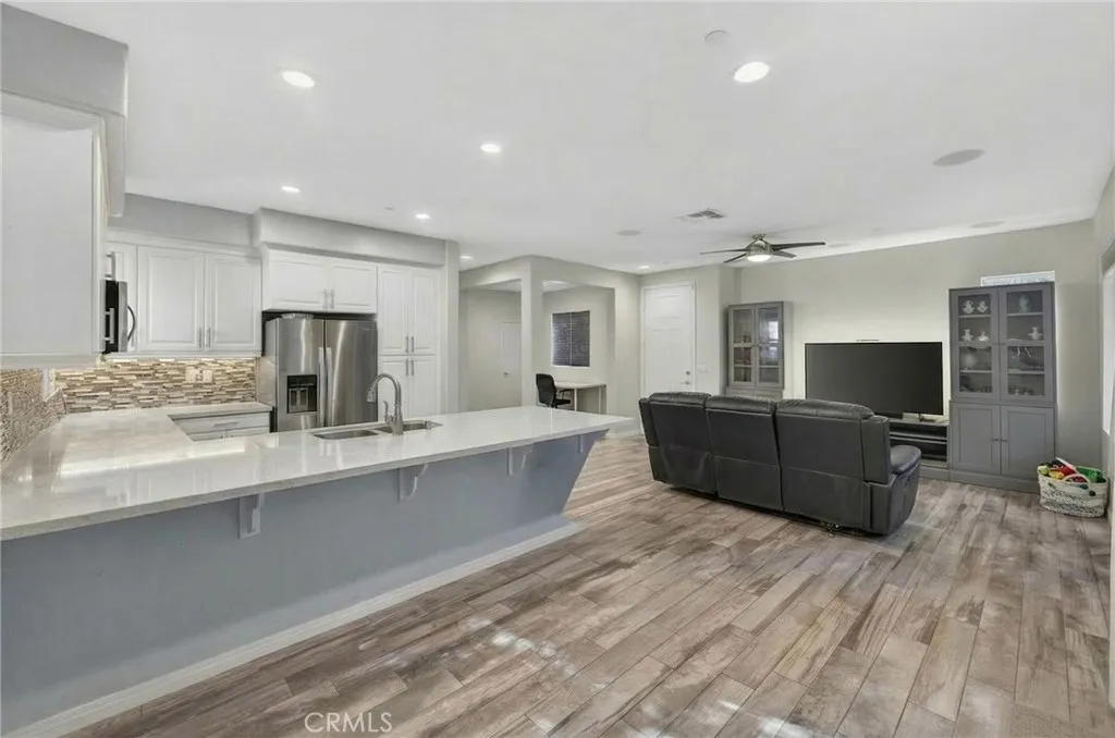 https://cdn.realtyfeed.com/cdn/127/306671352/66458521a358fb2c52af17f5b1d75647.webp