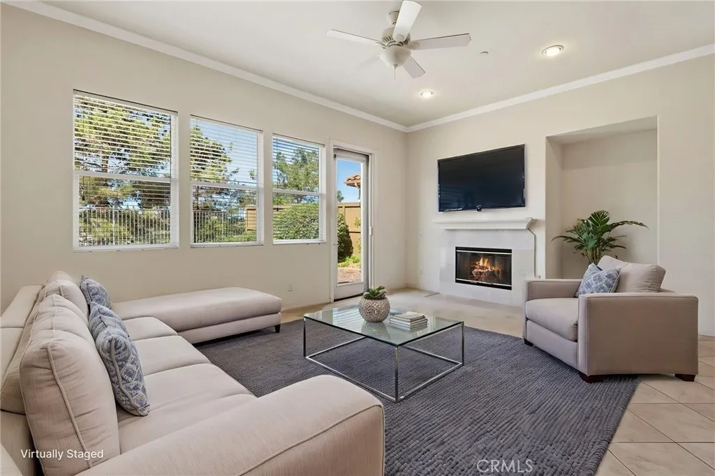 https://cdn.realtyfeed.com/cdn/127/306671355/a071f08f1583d7807af1d6dbfa91d795.webp