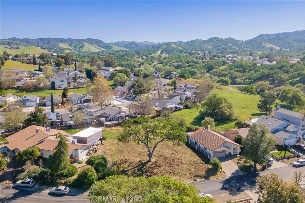 4970 Pretty Doe, Paso Robles, CA 93446 - Photo 2 of 30, Paso Robles, CA