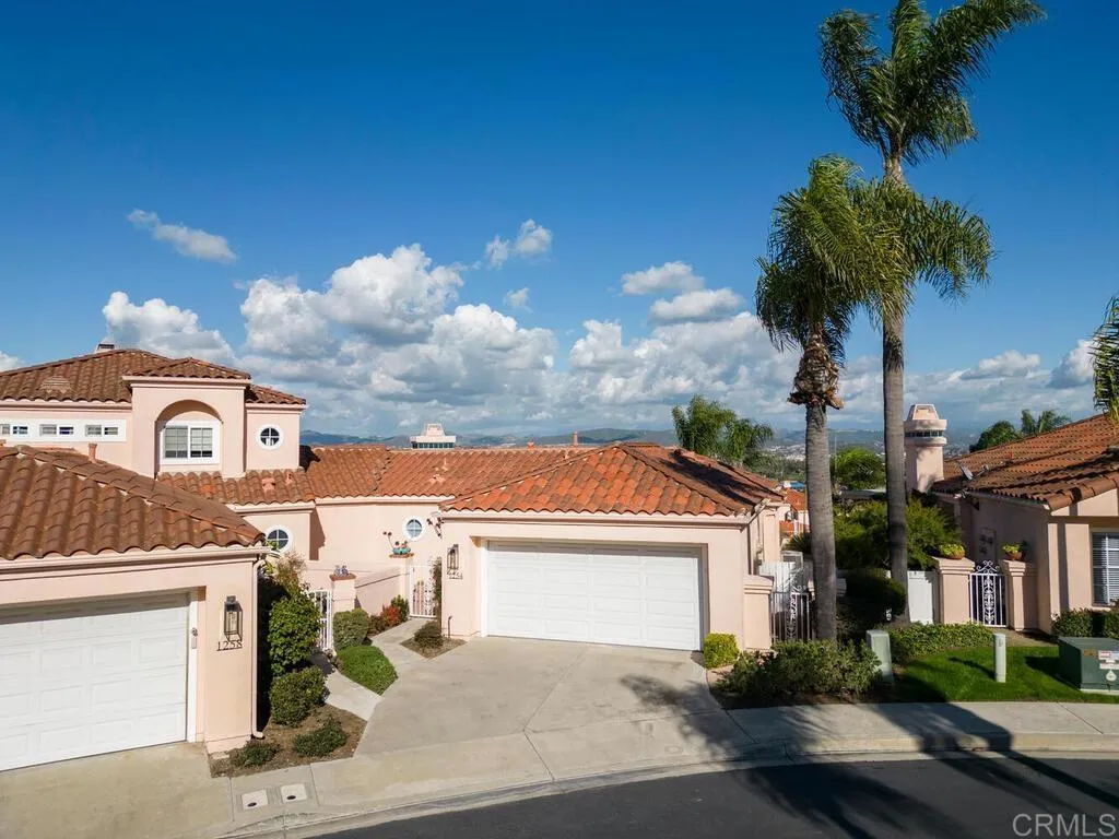 https://cdn.realtyfeed.com/cdn/127/306671432/005d937d75ac55b466740d45e21d8fdf.webp