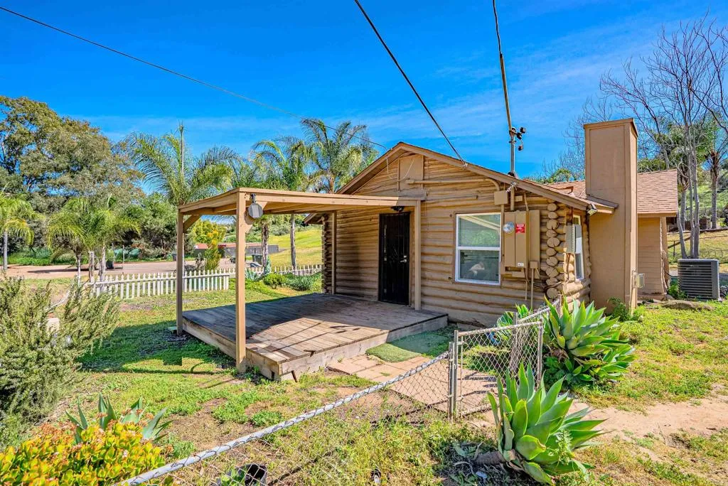 https://cdn.realtyfeed.com/cdn/127/306671442/c4db1e5fffafd036e7aaa888bd791ce1.webp