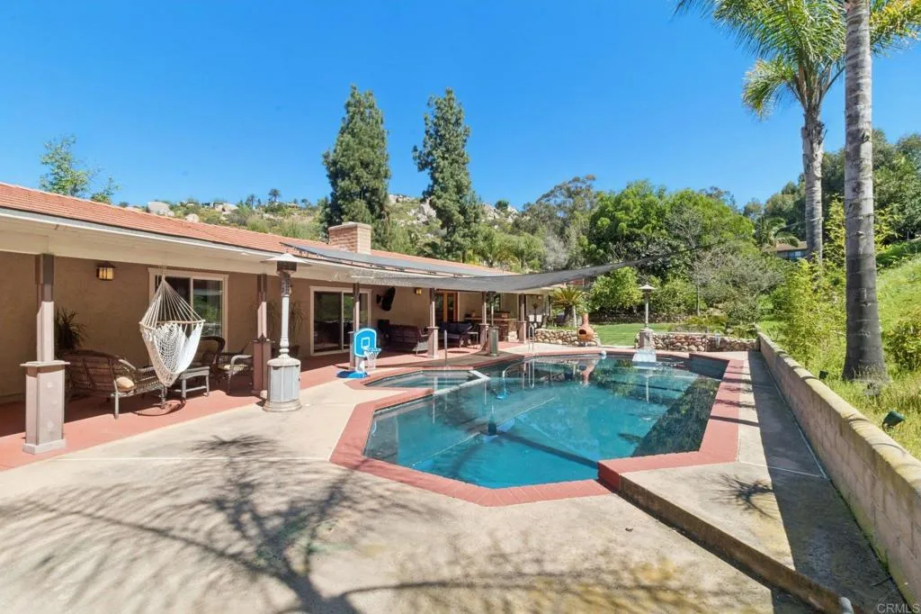 https://cdn.realtyfeed.com/cdn/127/306671447/57dd8f4ca393a9f61d3ee699cc53da73.webp