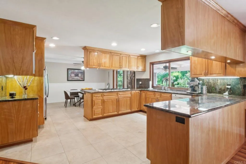https://cdn.realtyfeed.com/cdn/127/306671447/654401f4cd4bf0dc14dfc761b633383f.webp