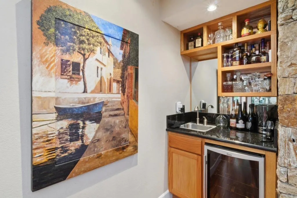 https://cdn.realtyfeed.com/cdn/127/306671447/e83b21003181d9b121f287363f3f3764.webp