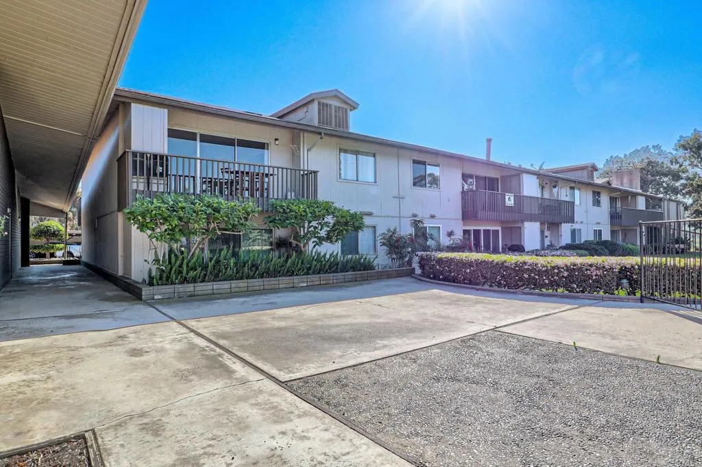 https://cdn.realtyfeed.com/cdn/127/306671497/c5fe9642cb28f784a487b6001138276b.webp