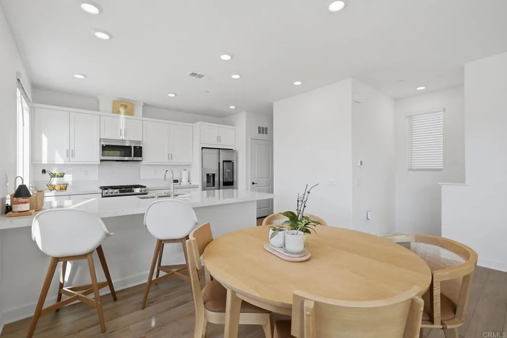 Photo #10: PTP2602146 Listing: Photo #10