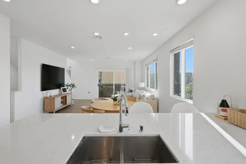 Photo #13: PTP2602146 Listing: Photo #13