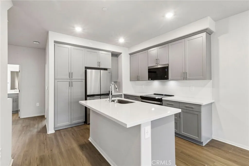 Photo #10: OC26056765 Listing: Photo #10