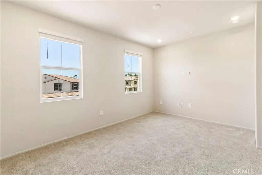 Photo #34: OC26056765 Listing: Photo #34