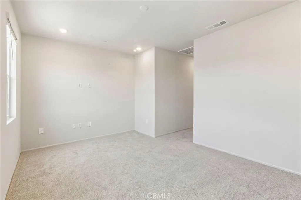 Photo #35: OC26056765 Listing: Photo #35