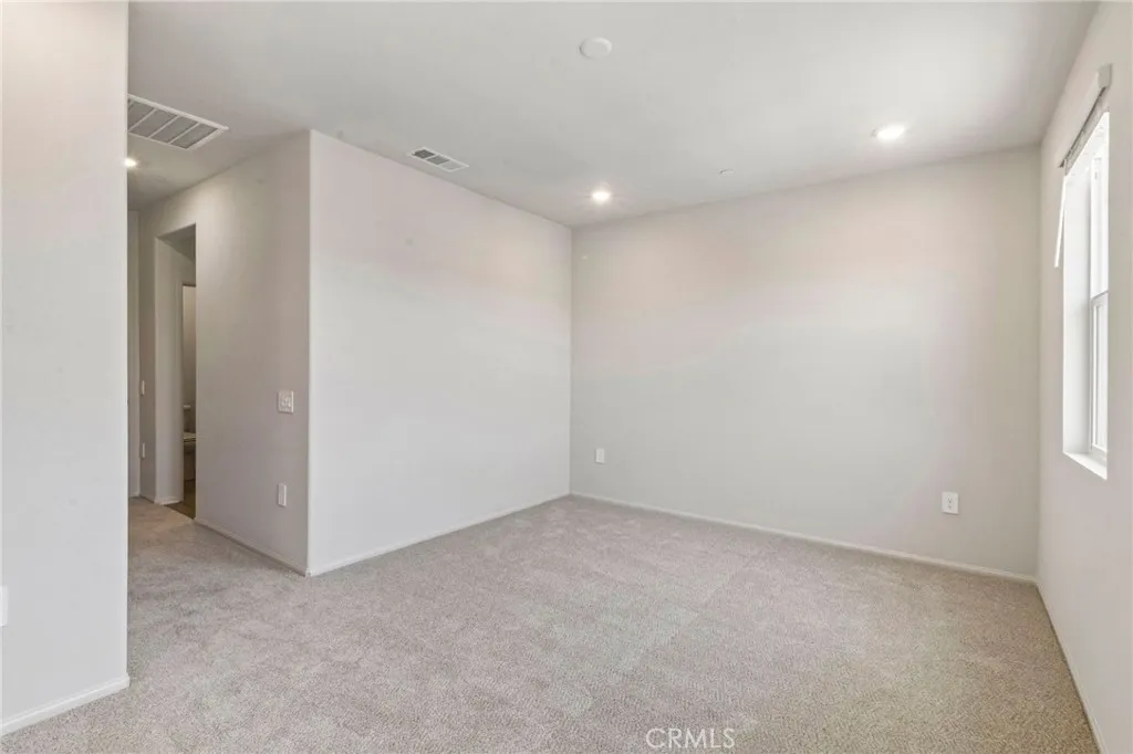 Photo #36: OC26056765 Listing: Photo #36