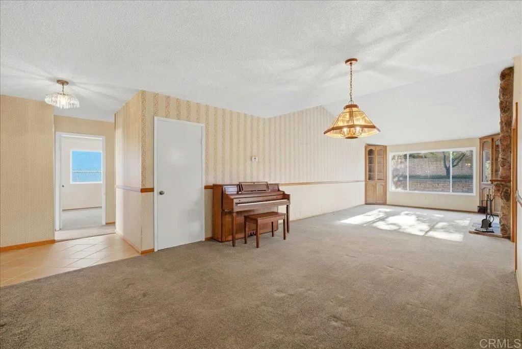 https://cdn.realtyfeed.com/cdn/127/306671744/4873bde0c3b4df98c9a337f81ed697dc.webp