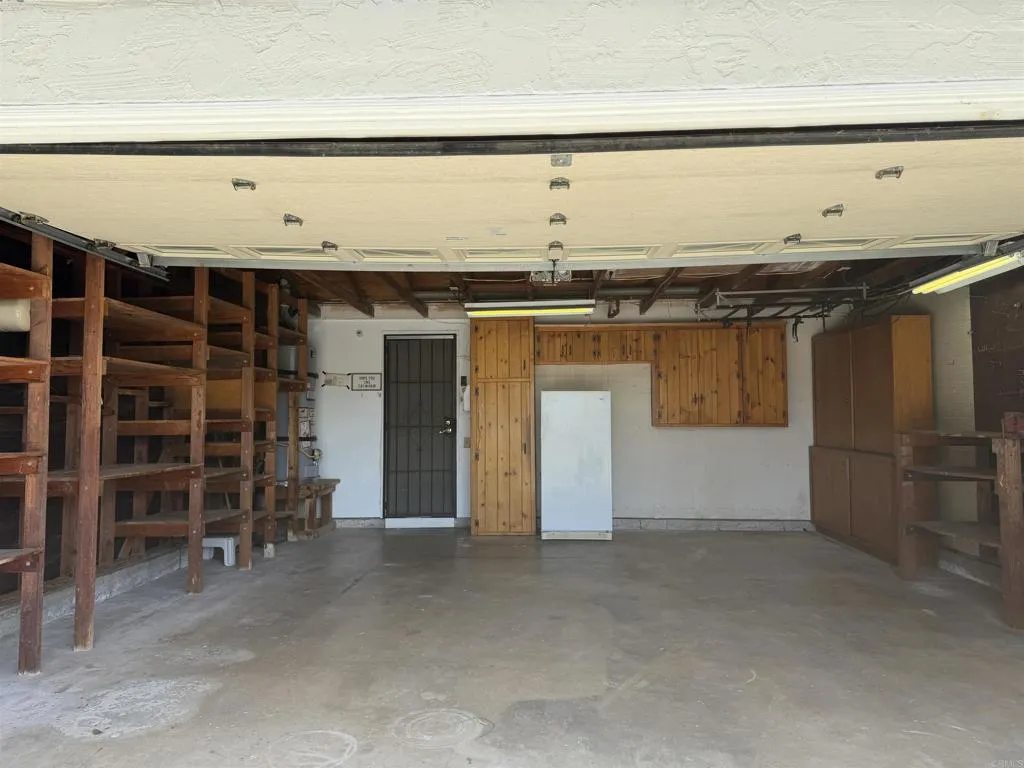 https://cdn.realtyfeed.com/cdn/127/306671744/7772124dc5ada8e492ed4c1c6d518099.webp