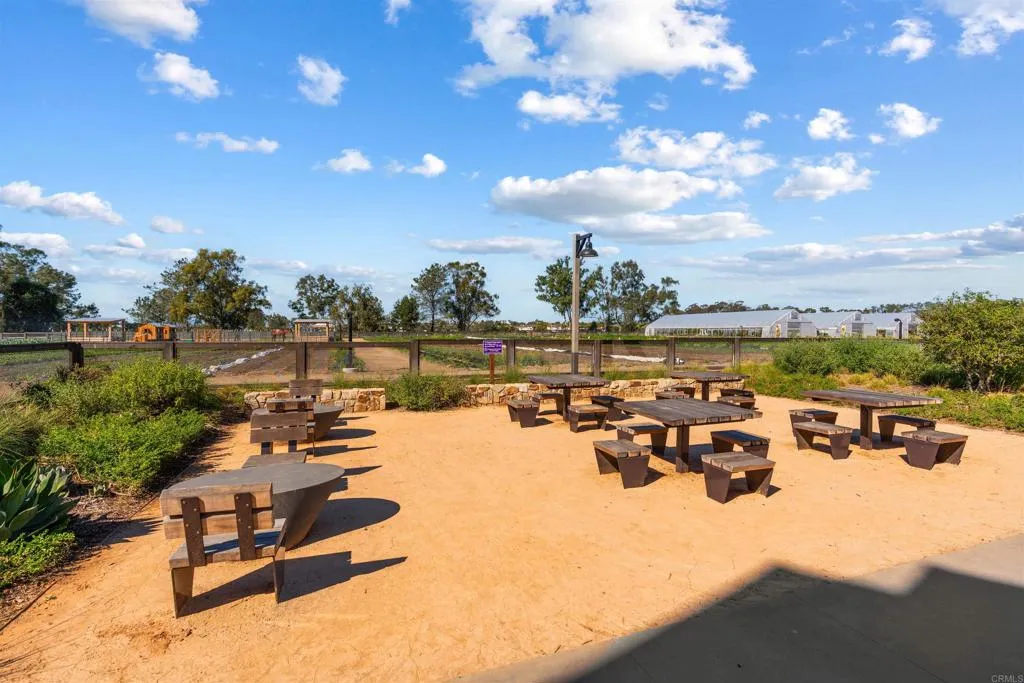 Photo #45: NDP2602672 Listing: Photo #45