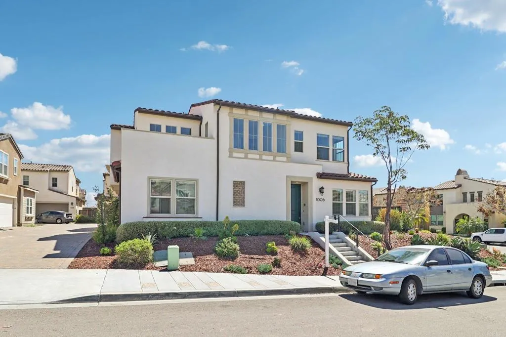 https://cdn.realtyfeed.com/cdn/127/306671753/3aa3ec0594fcaef1bab0dc1e88b13eb2.webp