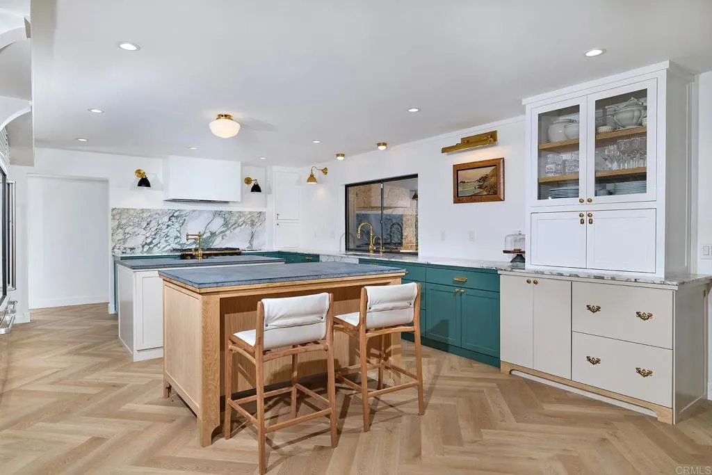 https://cdn.realtyfeed.com/cdn/127/306671763/b491ce6fad8ef85e64252b77087160c4.webp