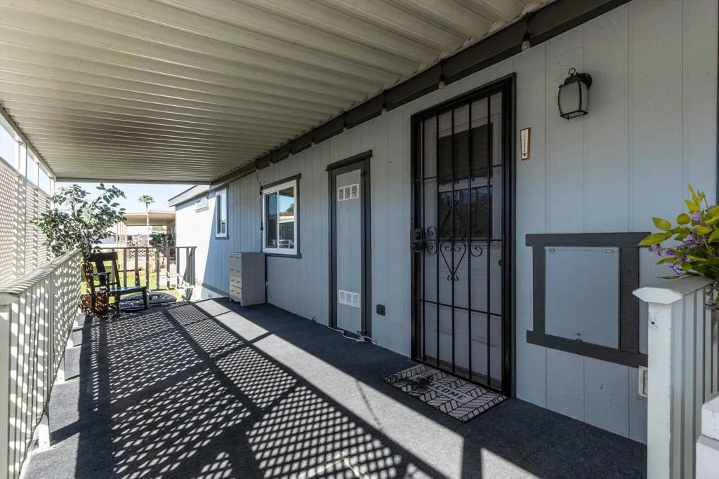 https://cdn.realtyfeed.com/cdn/127/306671866/c261d39f7d24f440409ff4735670fc88.webp