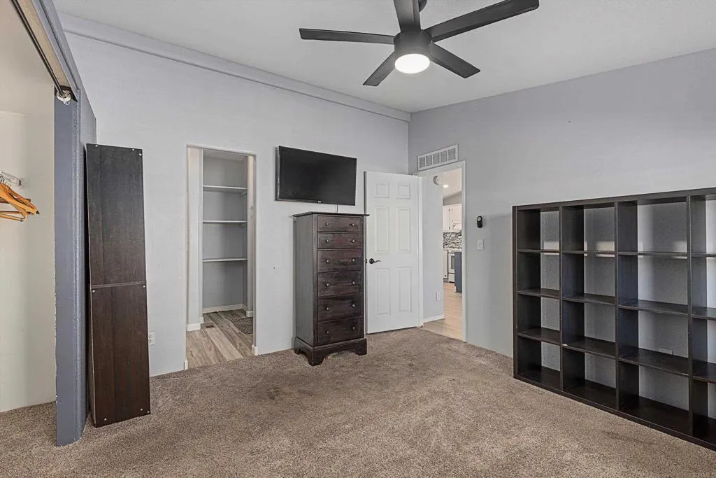 https://cdn.realtyfeed.com/cdn/127/306671866/fdfbaaf53258c94d98f12c43b8048b1b.webp