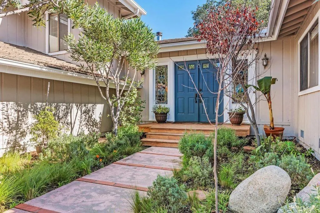 https://cdn.realtyfeed.com/cdn/127/306671875/3ab4b88b5dc64e6de793511731efdb48.webp