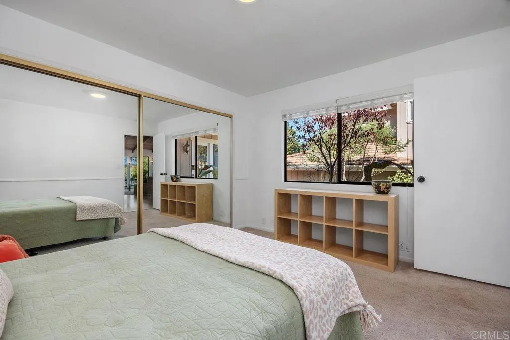https://cdn.realtyfeed.com/cdn/127/306671875/976c4549fc764fad9598a0d379c345ea.webp