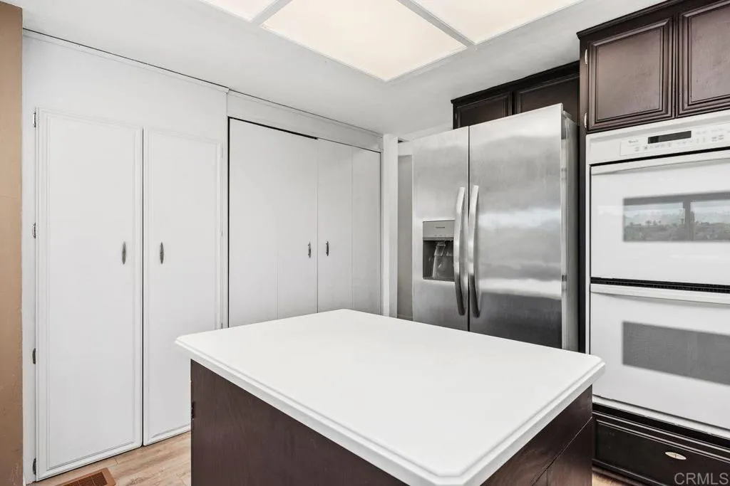 https://cdn.realtyfeed.com/cdn/127/306671875/e19acf27f63c34dbfc9cf60ae977bad7.webp