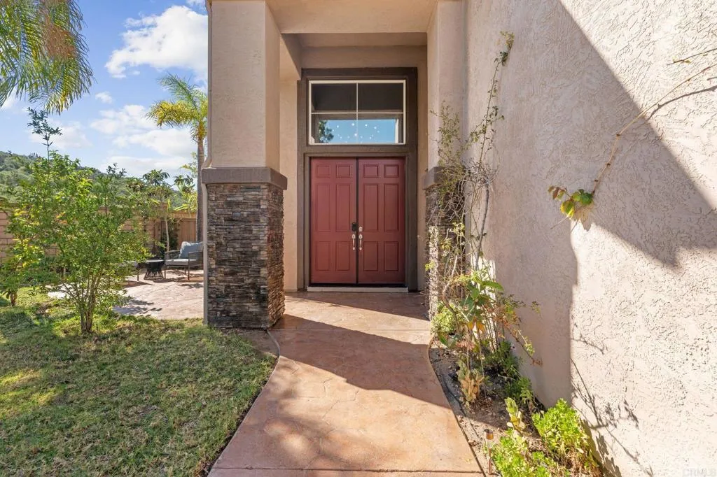 https://cdn.realtyfeed.com/cdn/127/306671928/2bbe6f2a794d0911704eb953ea76b2a5.webp