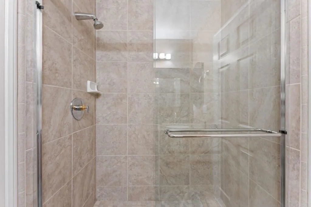 https://cdn.realtyfeed.com/cdn/127/306671928/421e80f3dc820f1f82d5544955782c23.webp