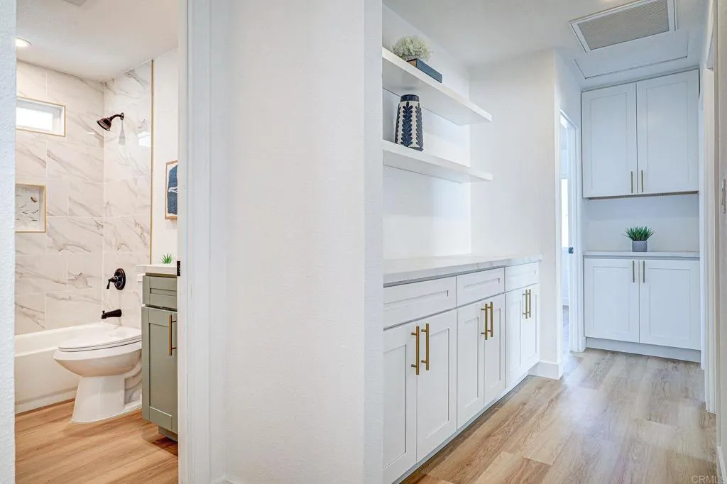 https://cdn.realtyfeed.com/cdn/127/306671946/66f2b02e189406addd34ade075deb2df.webp