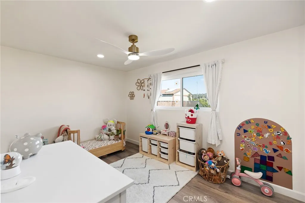 https://cdn.realtyfeed.com/cdn/127/306671949/61d05ad94b63d09c98a59c75417ef16e.webp