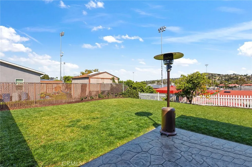 https://cdn.realtyfeed.com/cdn/127/306671949/76f06f25430c40c43ed7395a87a92521.webp