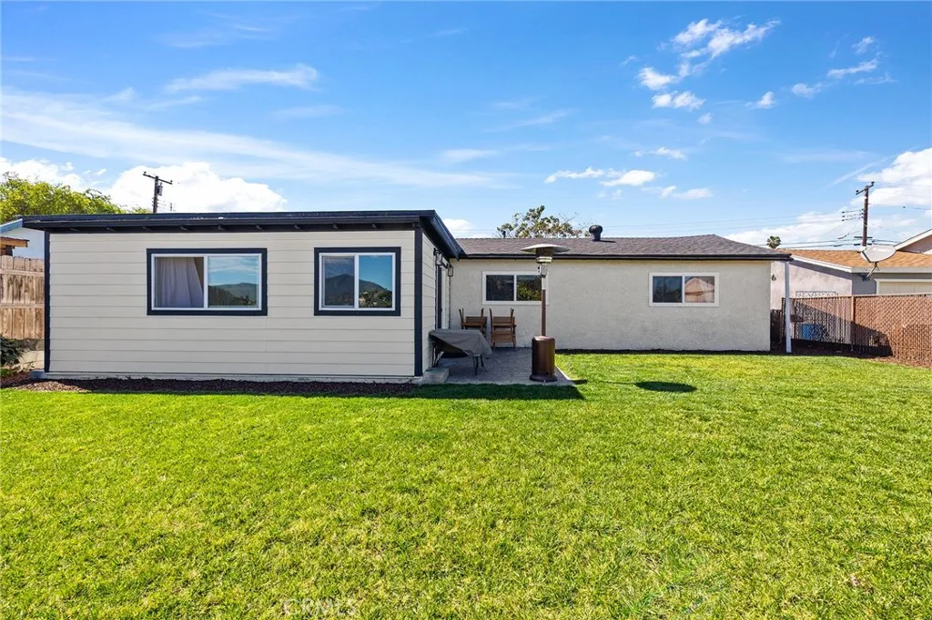 https://cdn.realtyfeed.com/cdn/127/306671949/a15c994154dd3cd825aa7ef42262b81e.webp
