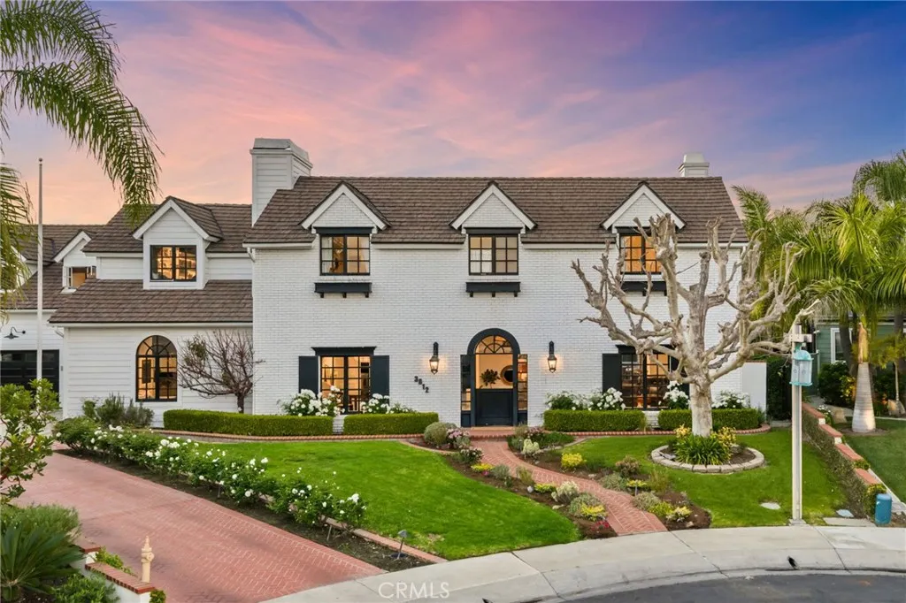 3812 Calle Tiburon