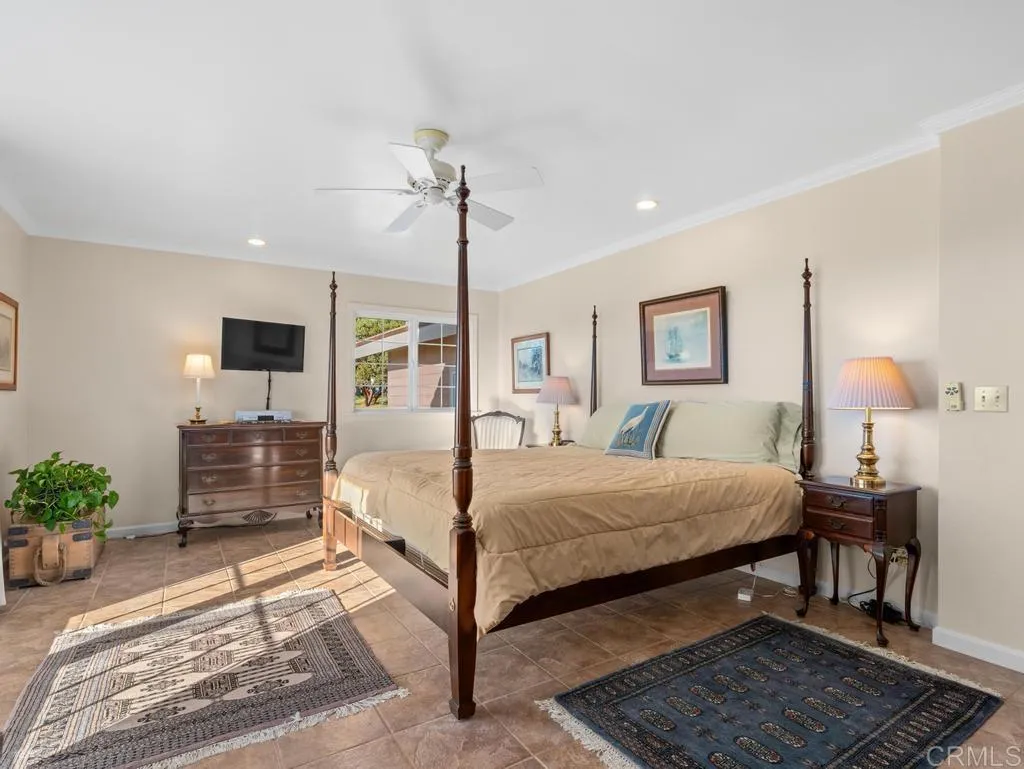 https://cdn.realtyfeed.com/cdn/127/306672026/78dd6aca79f598961fb3b1a84f472bec.webp